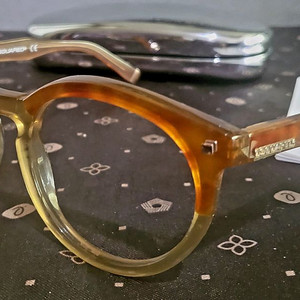 [미착용 제품] DSQUARED2 디스퀘어드2 안경