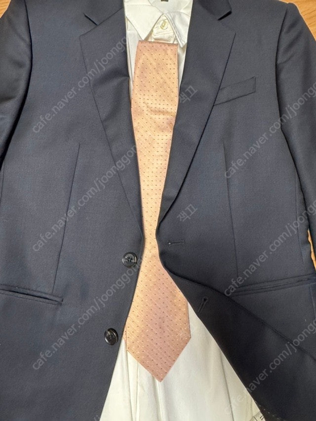 베르사체 리키엘옴므 에르메네질도 제냐 필리파k 넥타이 이미지