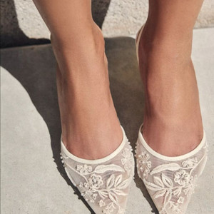 자라 메시 자수장식 백리스 260 팝니다.