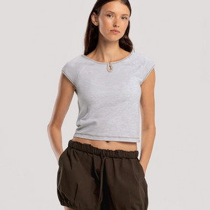 부디무드라 키홀 레글런 숏 슬리브