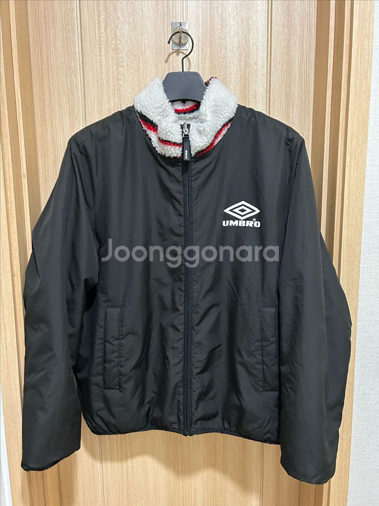 엄브로 리버시블 점퍼 105--3