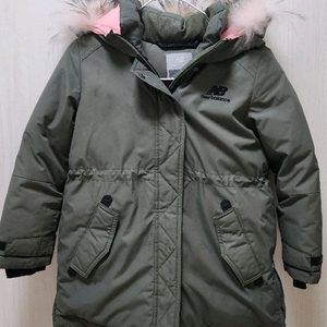 뉴발란스키즈 130패딩