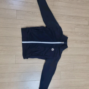 몽클레어 키즈 집업 8a