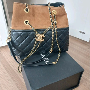 샤넬 공방백 투톤 숄더백