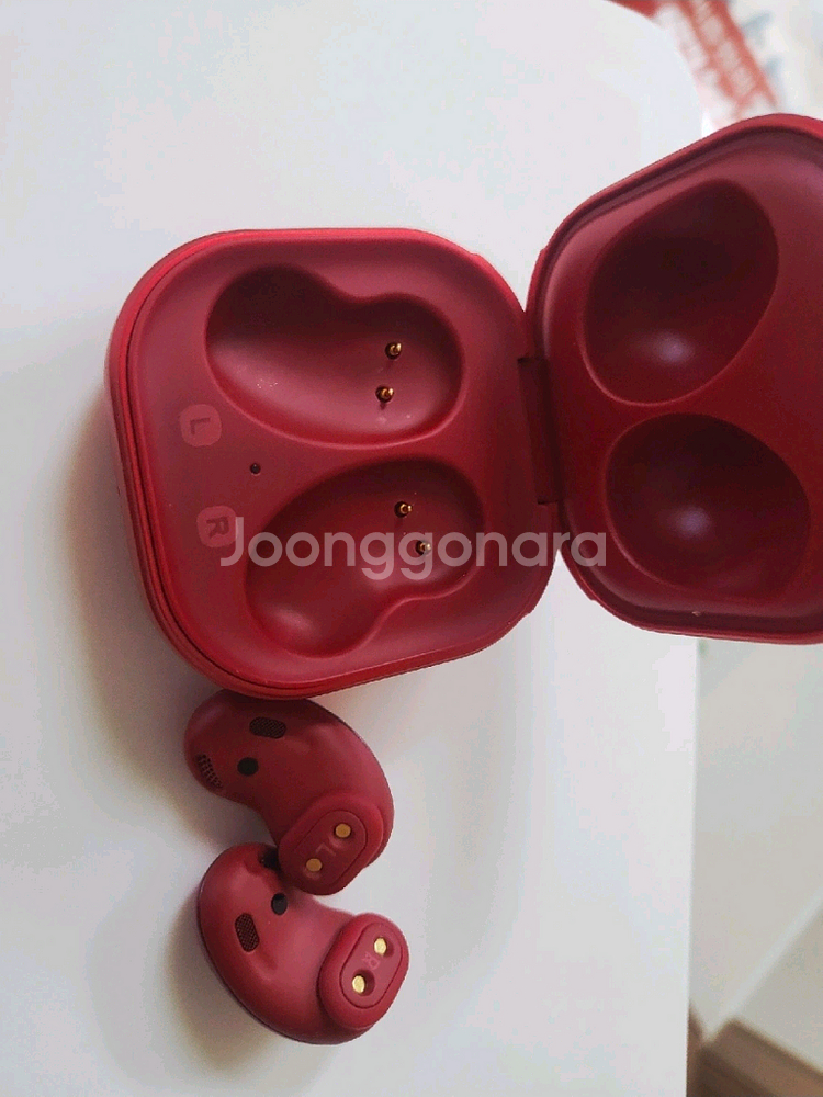 삼성 갤럭시 버즈 라이브 레드--2