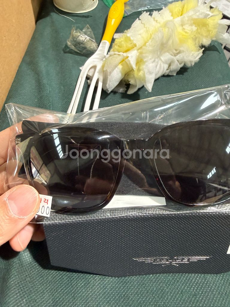 폴리스 다크브라운 선글라스 새상품--0