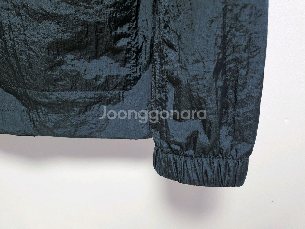 남성M 정가16만 내셔널지오그래픽 와펜 우븐 바람막이--3