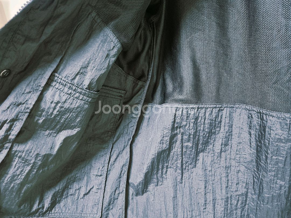 남성M 정가16만 내셔널지오그래픽 와펜 우븐 바람막이--8