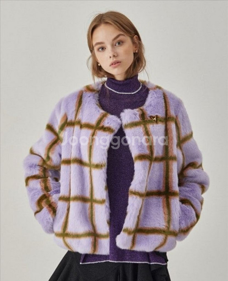 [미사용]부부리 체크 미니 퍼 코트 에코퍼 페이크퍼--3