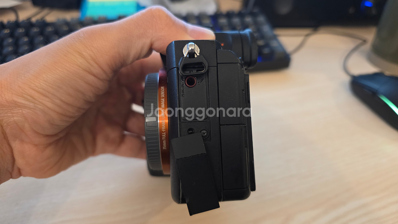 SONY A7M3 팝니다--4