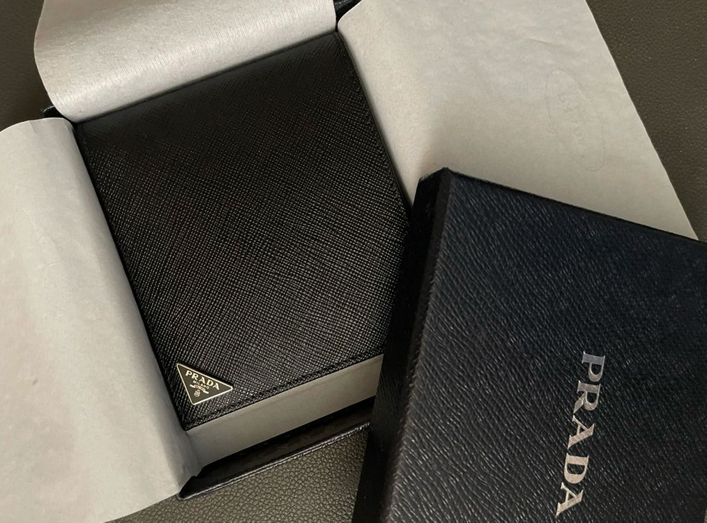 프라다 사피아노 삼각로고 블랙 반지갑 2MO513 QH 이미지