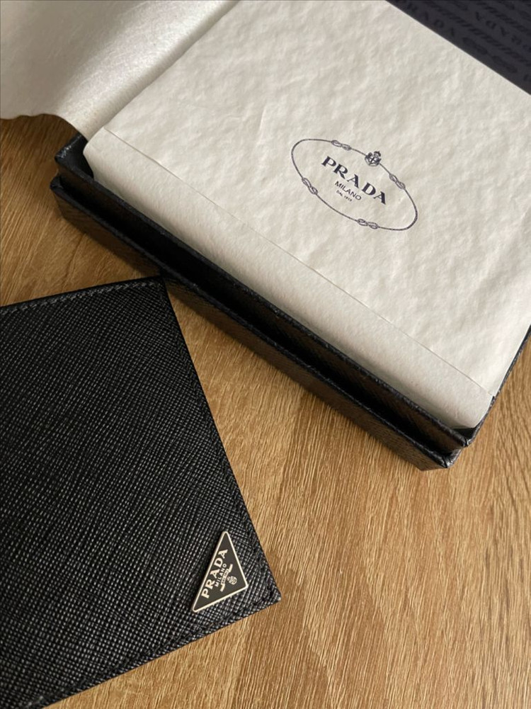 프라다 사피아노 삼각로고 블랙 반지갑 2MO513 QH 이미지
