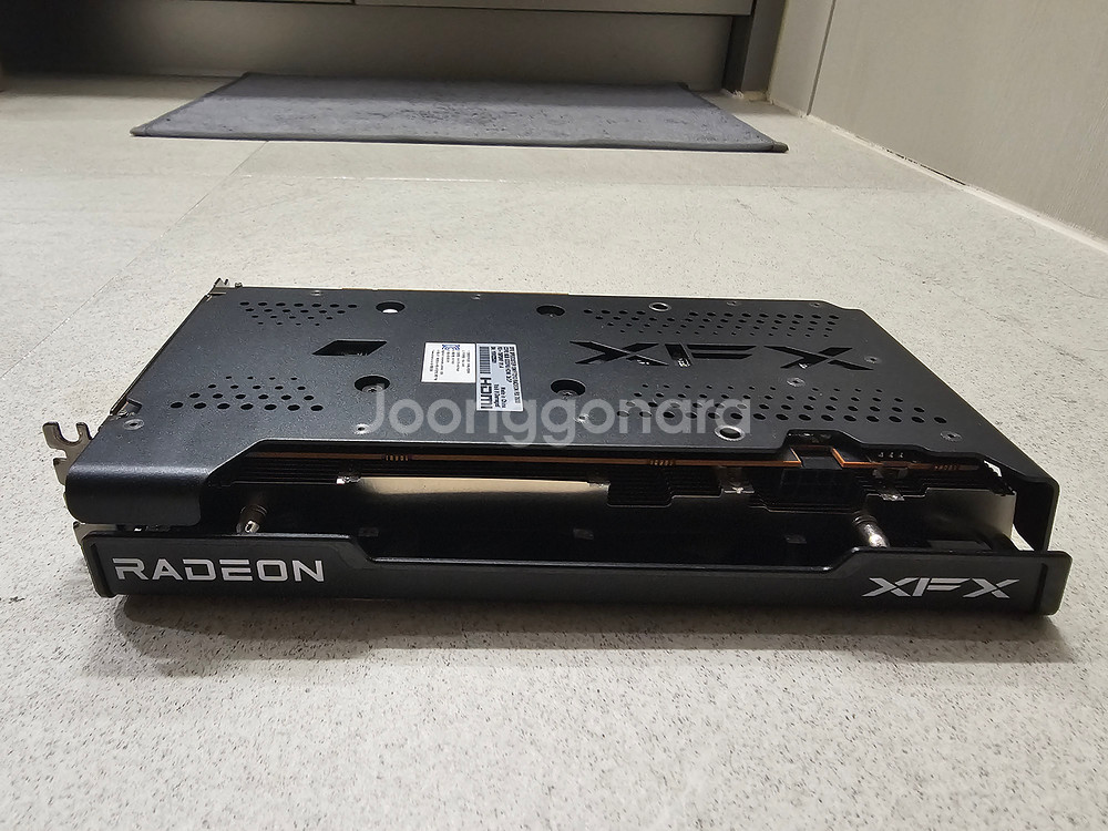 XFX 라데온 RX 7600 그래픽 카드 팝니다--2