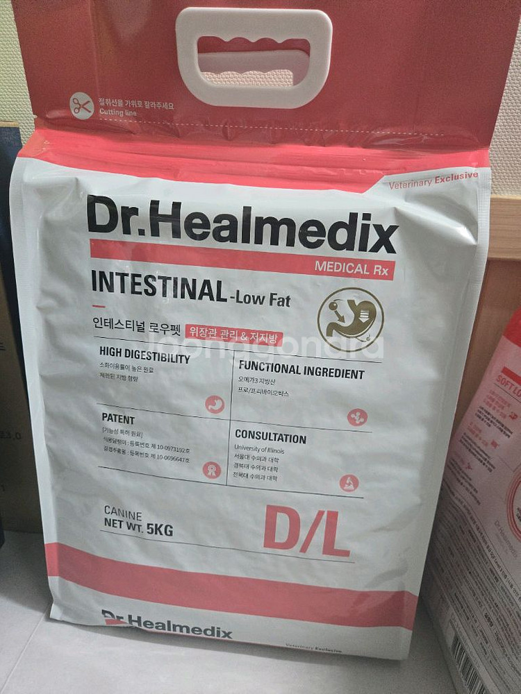 닥터힐메딕스 로우펫사료4kg&1kg--0