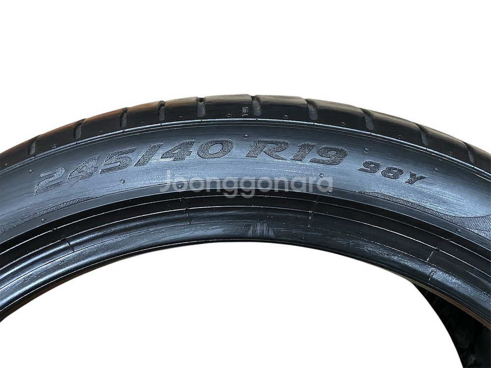 245 40 19(중고)피렐리 피제로 2본가격--4