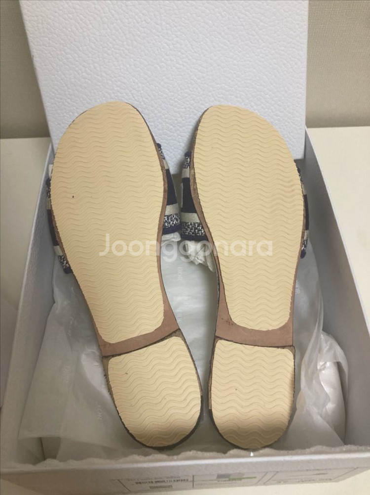 디올 디웨이 뮬 슬리퍼 37사이즈--3