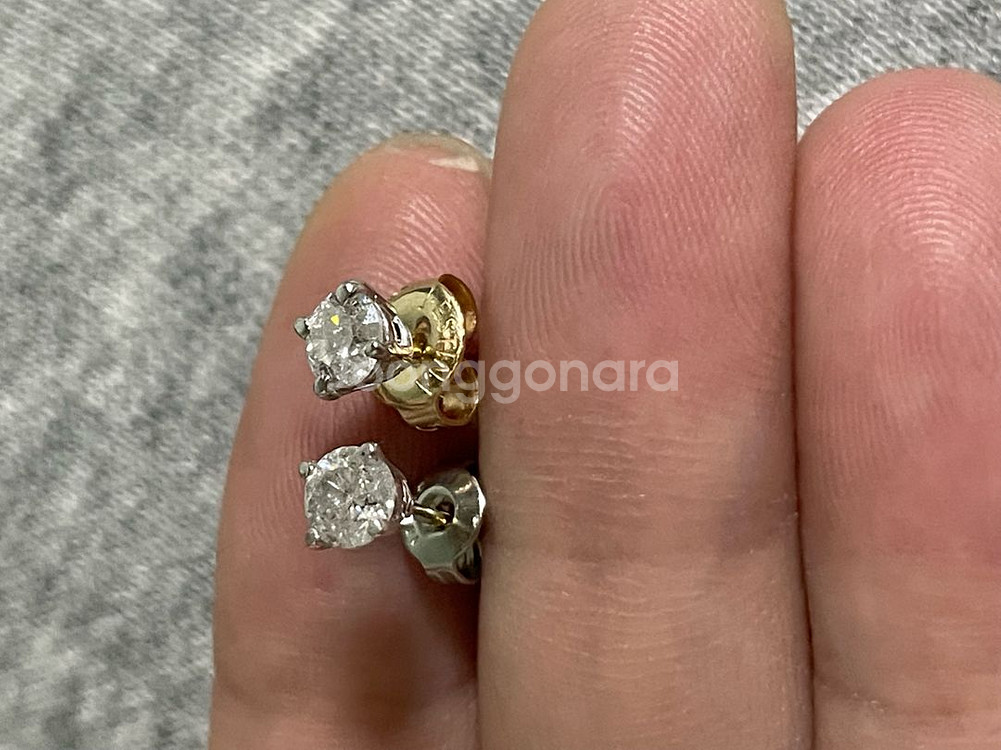 이에스돈나 14k 천연 다이아 귀걸이 (급처)--1