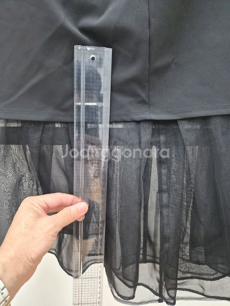 타임 여성용 메쉬 스커트 판매합니다--4