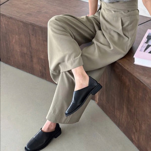 블랙 로퍼 250
