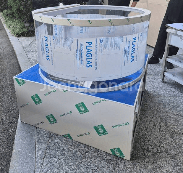 원형 수족관(새거입니닷)가격협의가능--0