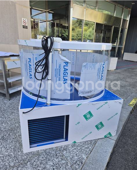 원형 수족관(새거입니닷)가격협의가능--3