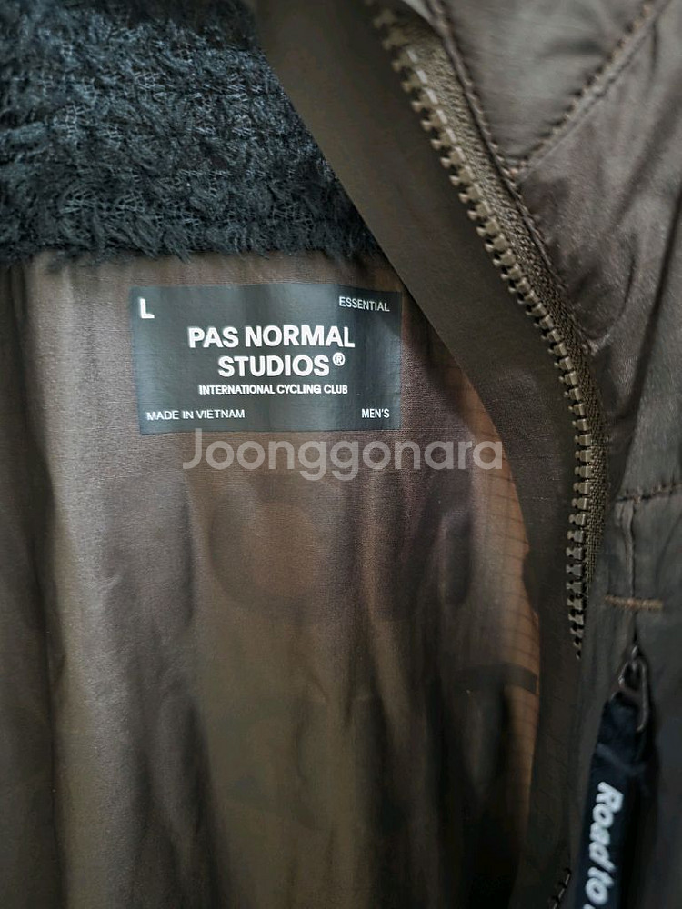 파노말스튜디오 인슐레이티드 자켓--2