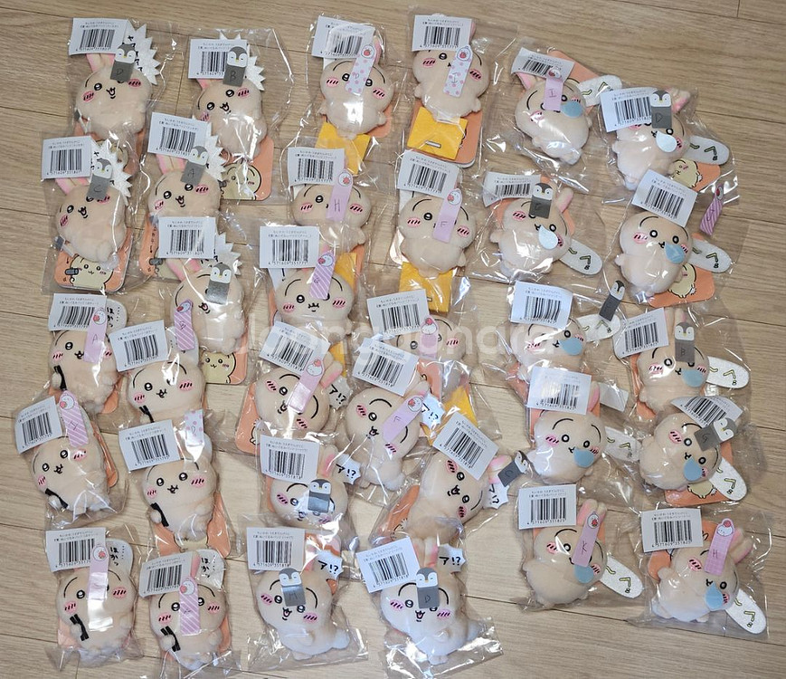 치이카와 우사기 쿠지 소품샵 뽑기 인형 28개 일괄--0