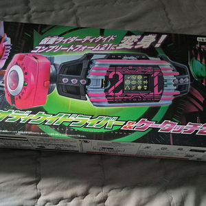 DX 네오 디케이드라이버 케이터치 합본 판매합니다.