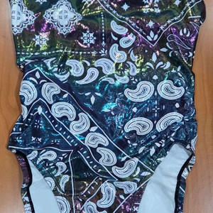 해피스위밍 트윙클 블랙페이즐리 m사이즈 수영복