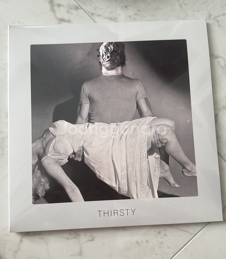 검정치마lp thirsty 미개봉 팝니다--0
