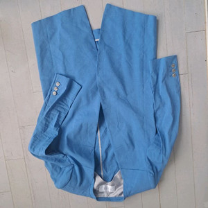 TIME 여성 린넨 블레이저입니다