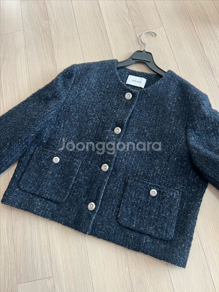 23년 구호플러스 울 부클 트위드자켓 싱글버튼네이비크롭--10