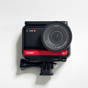 라이카 액션캠 인스타 360 one R