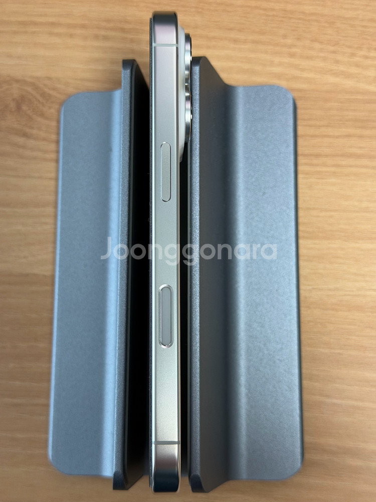 아이폰16프로 화이트 256GB--4