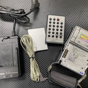 빅터 [JVC] 빈티지 6mm 캠코더 [정크품] 판매