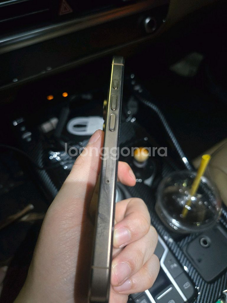 새상품급)아이폰16프로 256G 데저트 배터리 100퍼--2