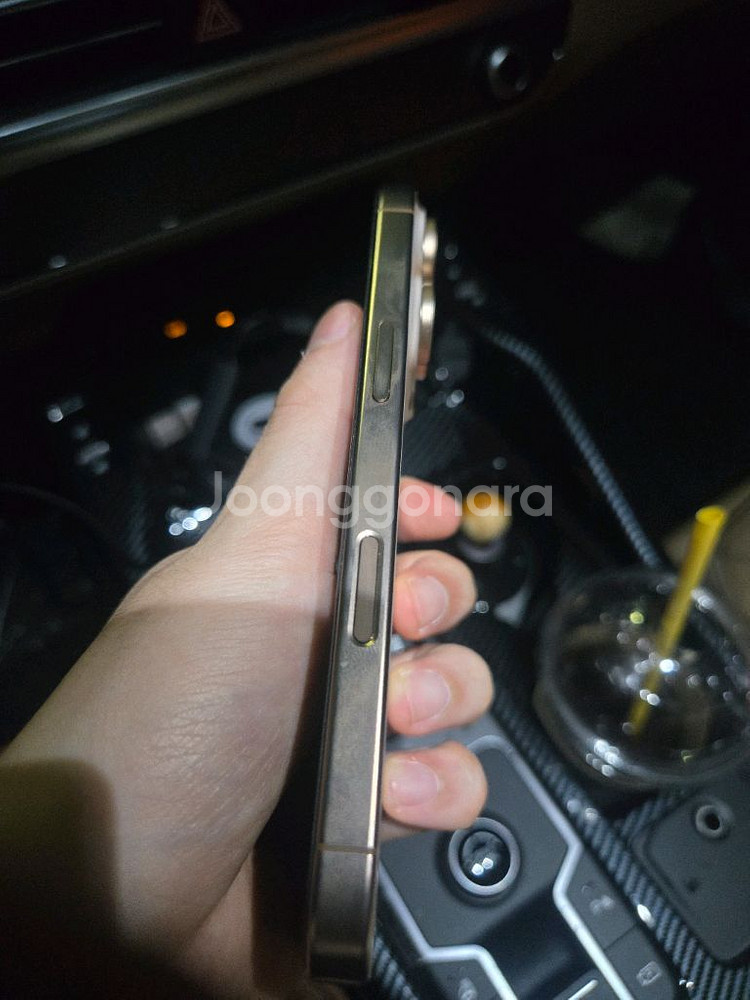 새상품급)아이폰16프로 256G 데저트 배터리 100퍼--4