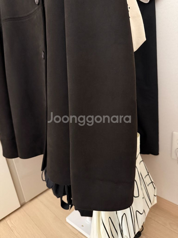 포유어아이즈온리 Seine 스웨이드 자켓(다크브라운)--2