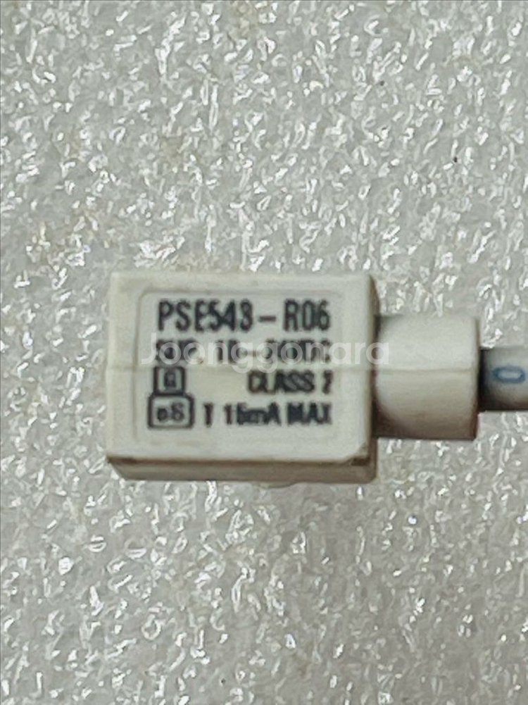 SMC PSE543-R06 공기 압력스위치.--2