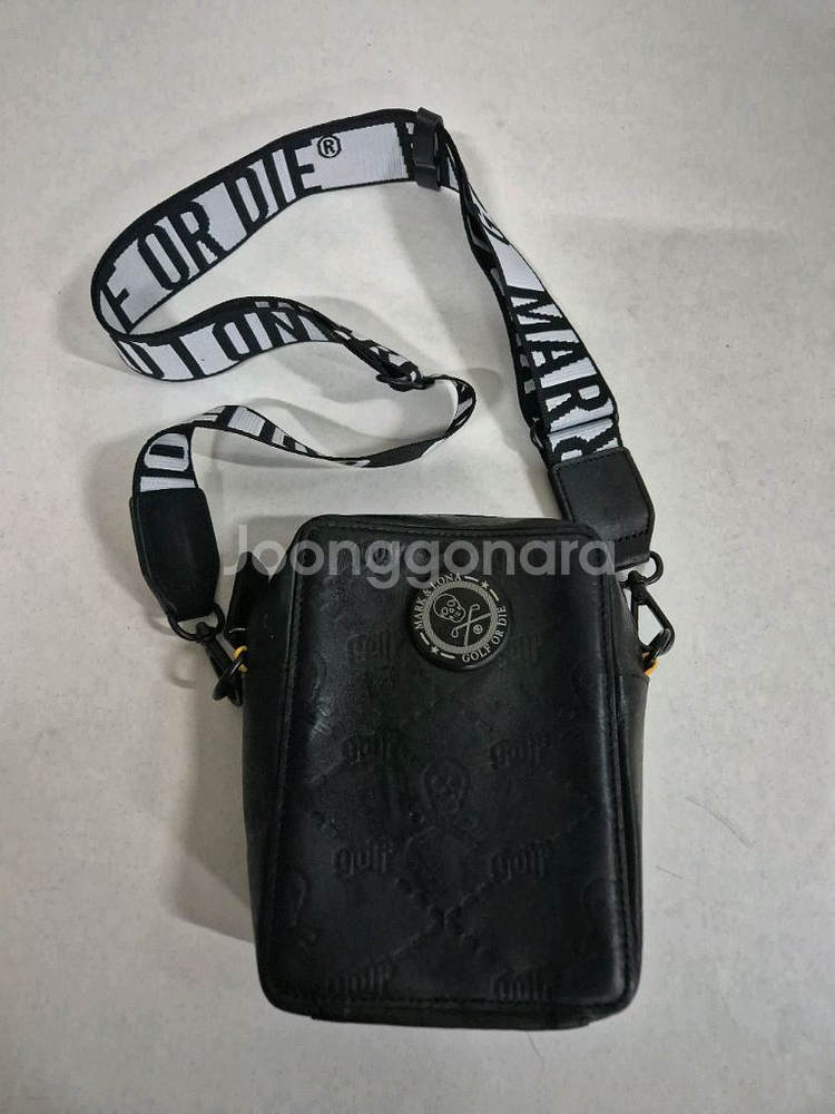 마크앤로나 골프 크로스백 블랙--0