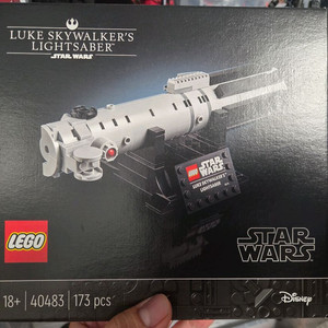 레고 40483 루크 라이트세이버 미개봉판매합니다