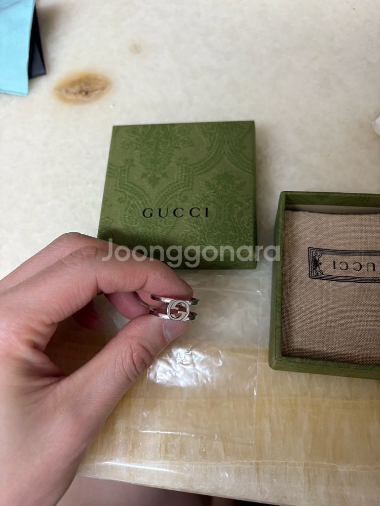 구찌인터로킹 g와이드 반지 18호--1