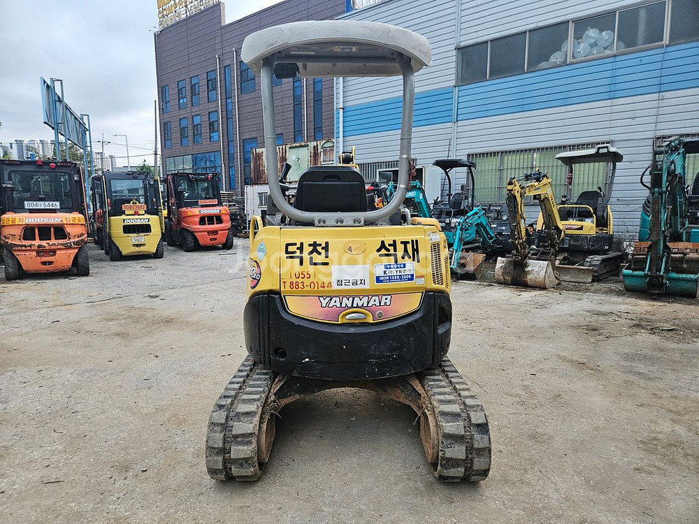 얀마 VIO20 코끼리집게장착 2톤 굴삭기매매--4