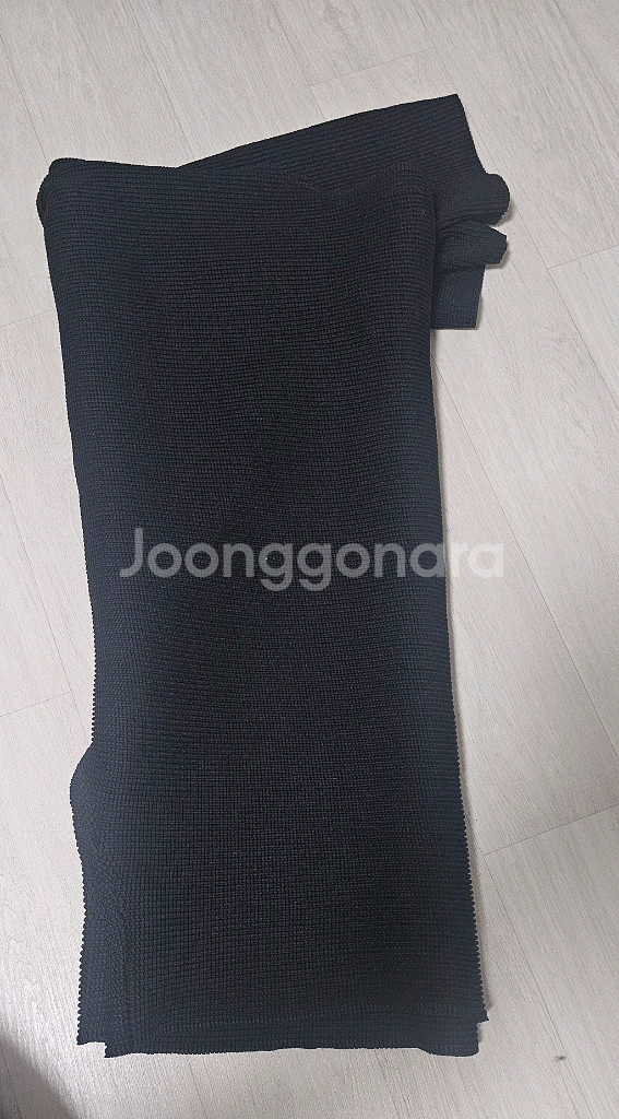 미 이세이 미야케 돌먼스트레치탑 블랙--1