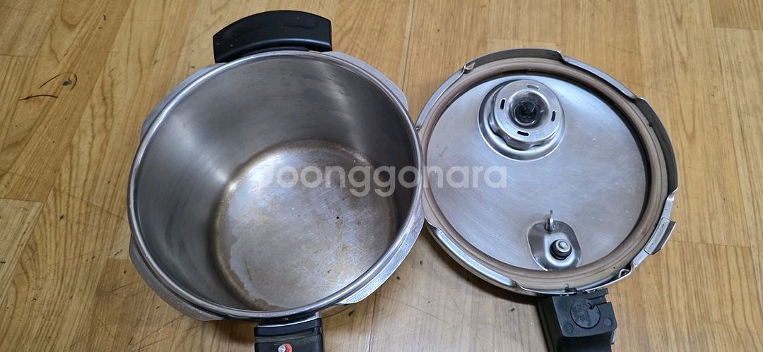 휘슬러 압력냄비 2.5리터--2