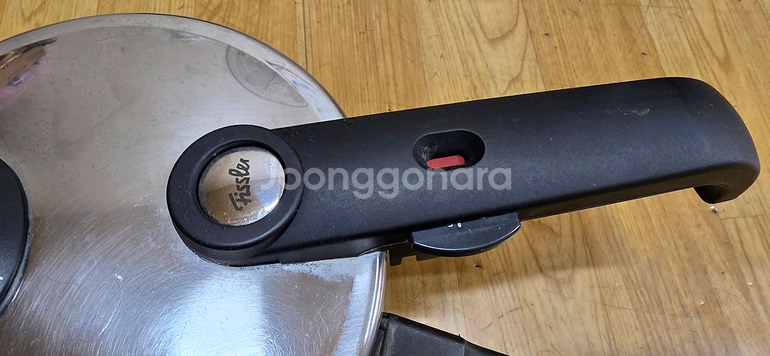 휘슬러 압력냄비 2.5리터--1