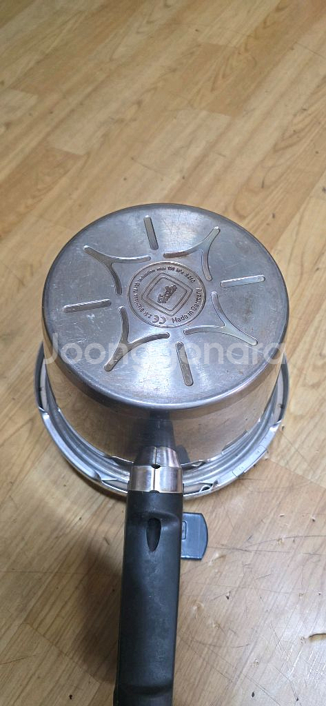 휘슬러 압력냄비 2.5리터--4