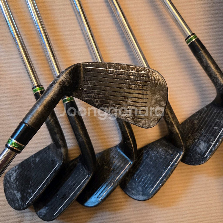타이틀리스트 정품 T100 3세대 커스텀 아이언 세트--1