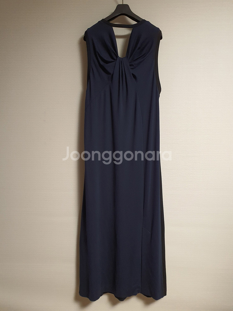 럭키슈에뜨 맥시 자수 디테일 원피스 36 사이즈 정품--6