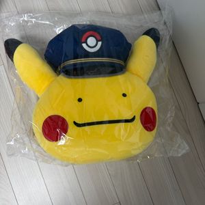 부산 팝업 메타몽 피캬츄 쿠션입니다